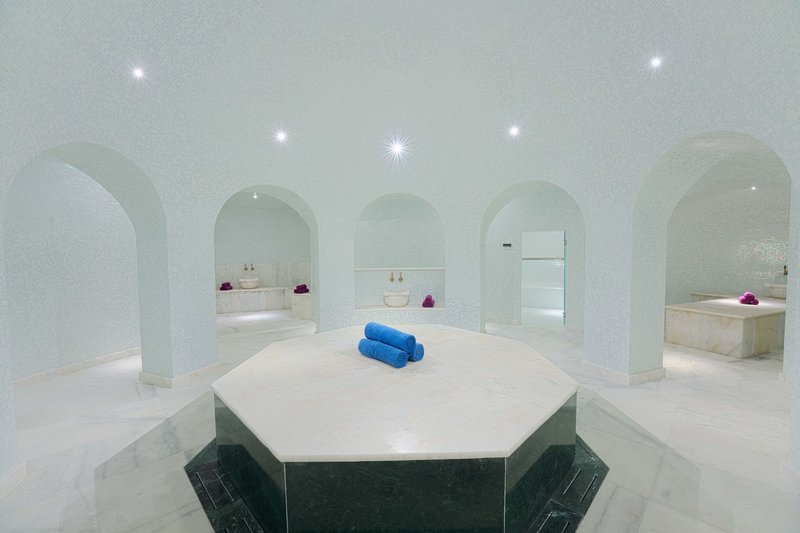 Le Meridien Abu Dhabi 37