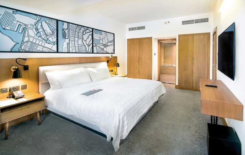 Le Meridien Abu Dhabi 5