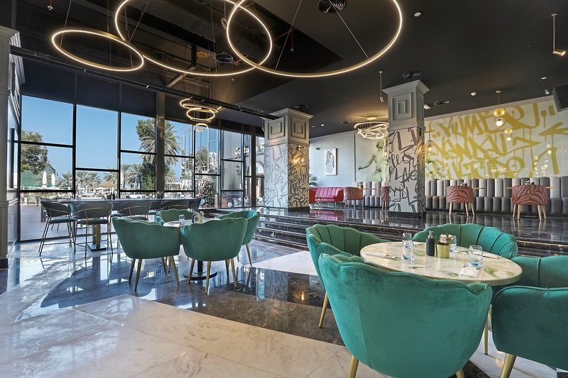 Le Meridien Abu Dhabi 16