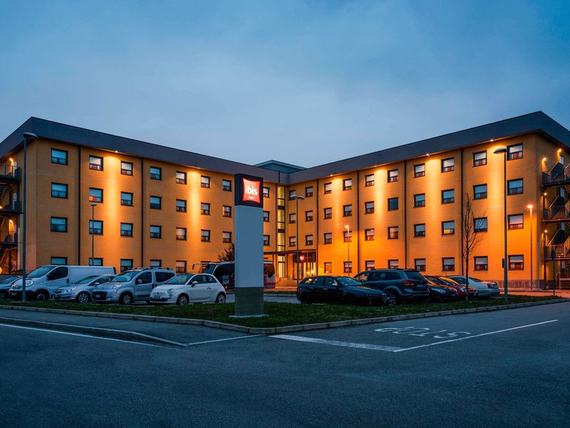 ibis Milano Malpensa Aeroporto 4 - Exterior