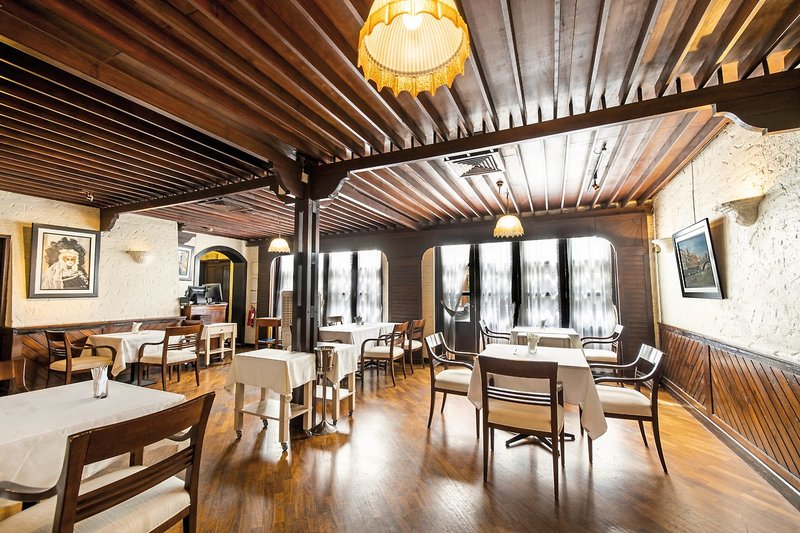 Le Meridien Dubai & Conference Centre 9