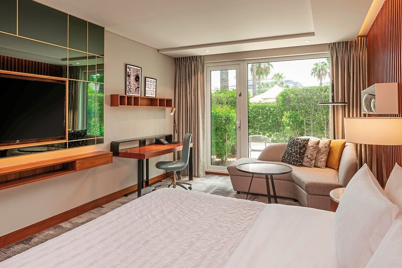 Le Méridien Dubai Hotel & Conference Centre 3