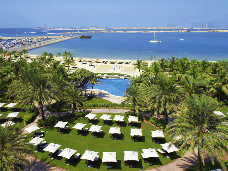 Le Meridien Mina Seyahi Beach Resort & Marina 1