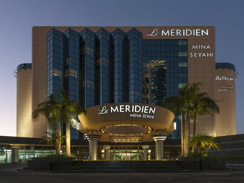 Le Meridien Mina Seyahi Beach Resort & Marina 3