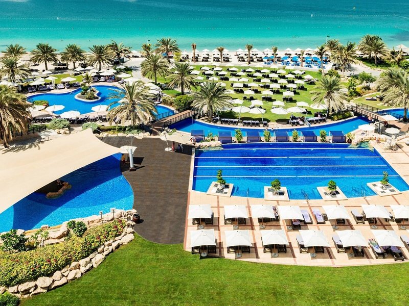 Le Meridien Mina Seyahi Beach Resort & Marina 16