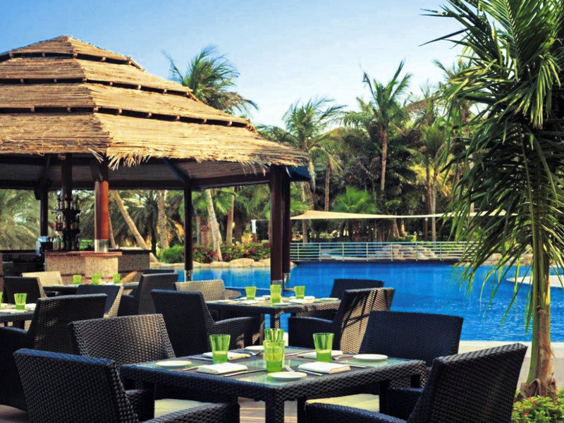 Le Meridien Mina Seyahi Beach Resort & Marina 22