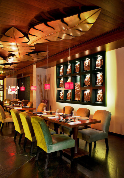 Le Meridien Mina Seyahi Beach Resort & Marina 25