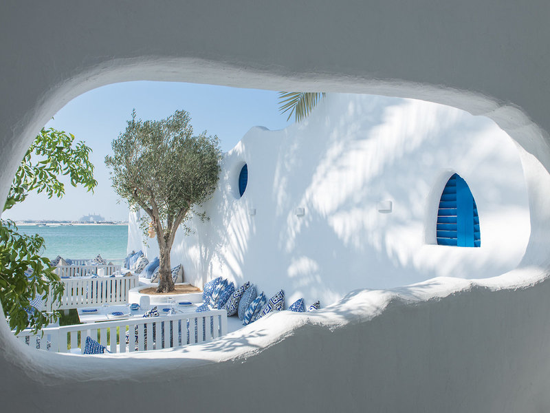 Le Meridien Mina Seyahi Beach Resort & Marina 30