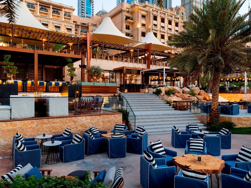 Le Meridien Mina Seyahi Beach Resort & Marina 31