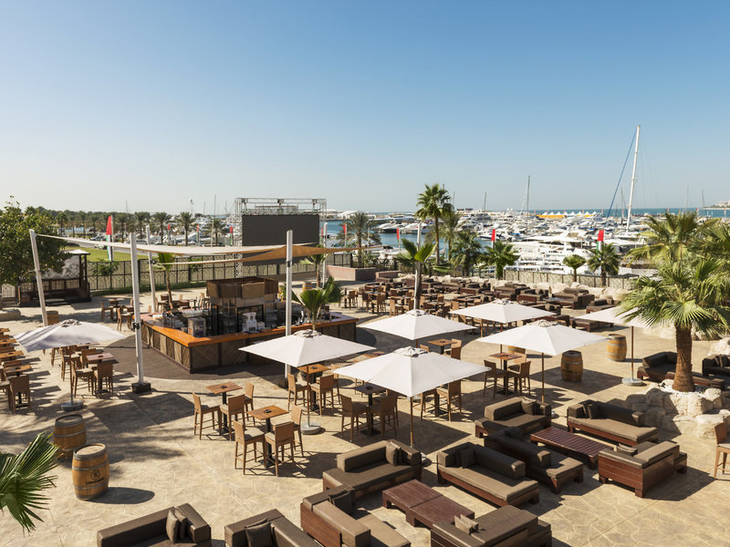 Le Meridien Mina Seyahi Beach Resort & Marina 32