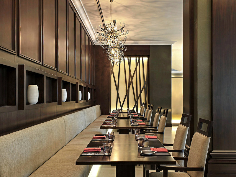 Le Meridien Mina Seyahi Beach Resort & Marina 33