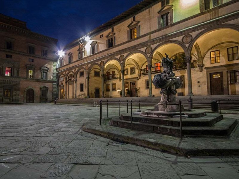 Loggiato Dei Serviti 1