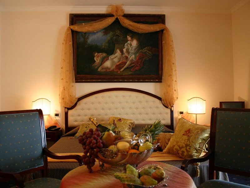 Grand Hotel Palace 13