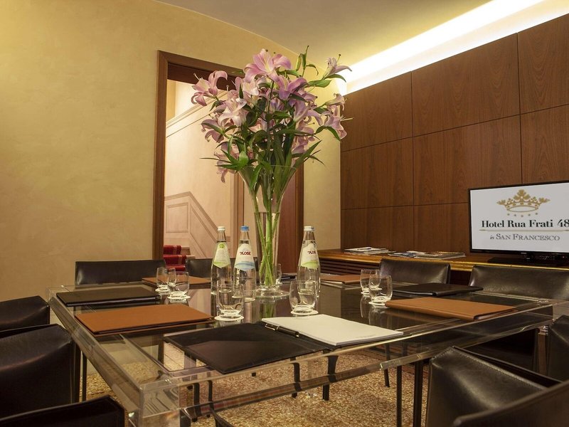 Hotel Rua Frati 48 in San Francesco 7