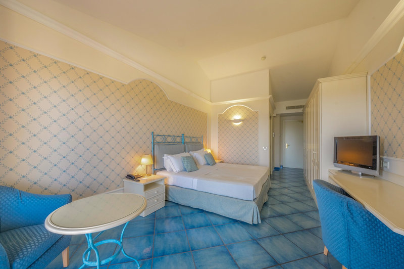 Hotel Santa Gilla 6
