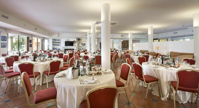 Hotel Santa Gilla 9