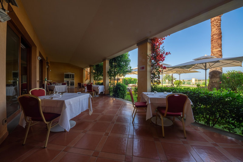 Hotel Santa Gilla 10