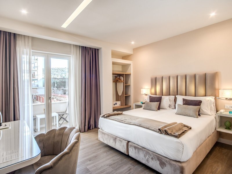 Hotel Sorrento City 19