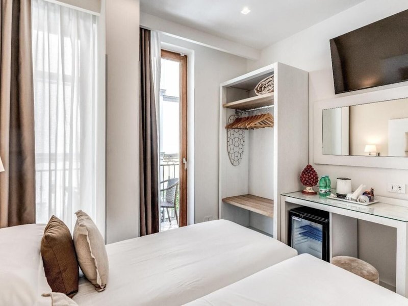 Hotel Sorrento City 25