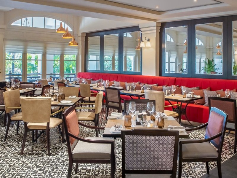 Raffles Le Royal 15