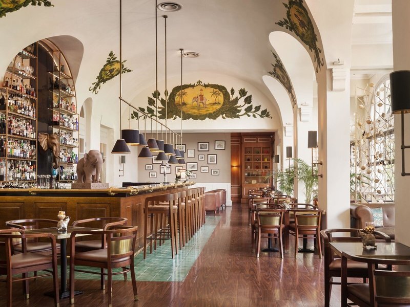 Raffles Le Royal 17