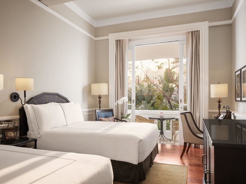 Raffles Le Royal 31