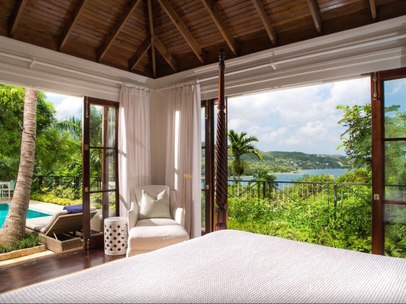 Round Hill Hotel & Villas 1