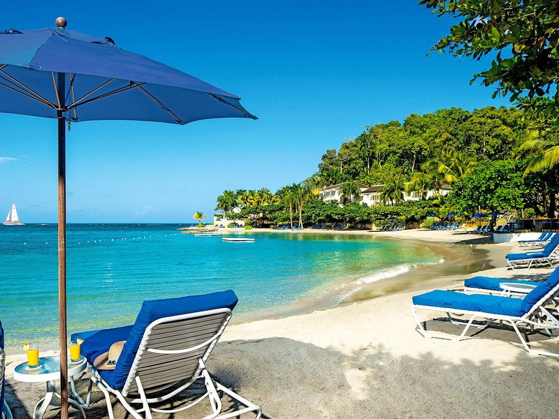 Round Hill Hotel & Villas 17