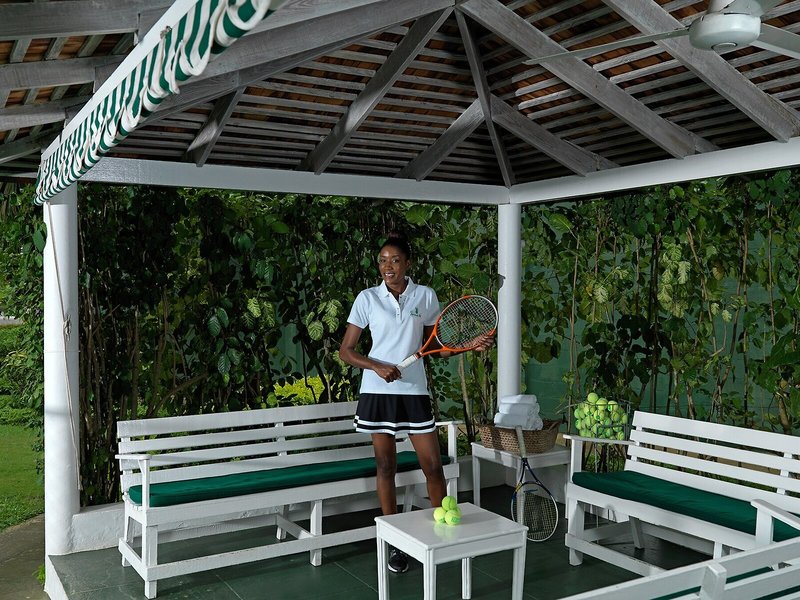 Round Hill Hotel & Villas 35