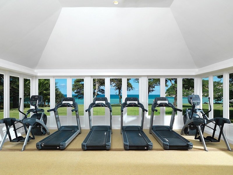 Round Hill Hotel & Villas 36