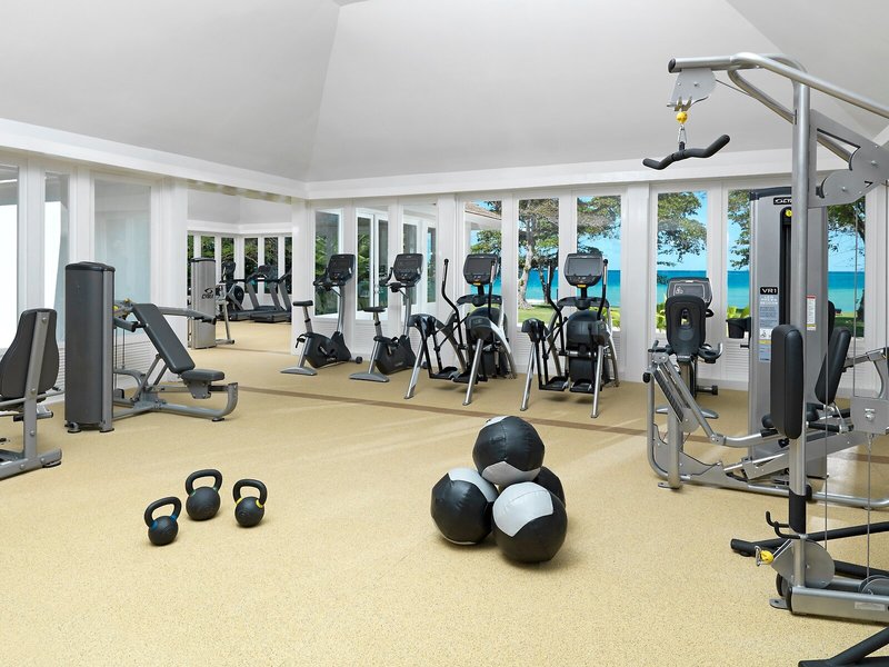 Round Hill Hotel & Villas 38