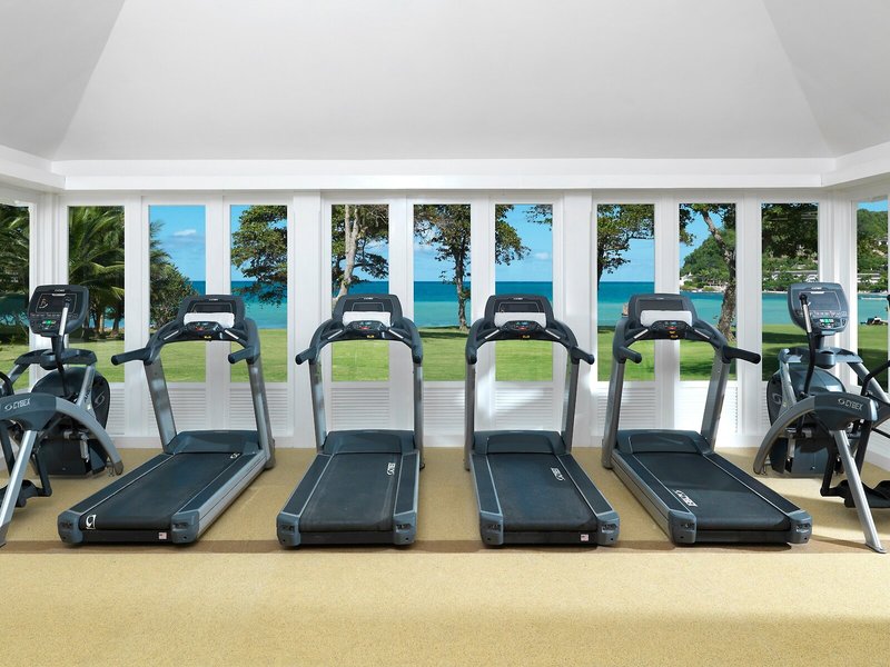 Round Hill Hotel & Villas 39