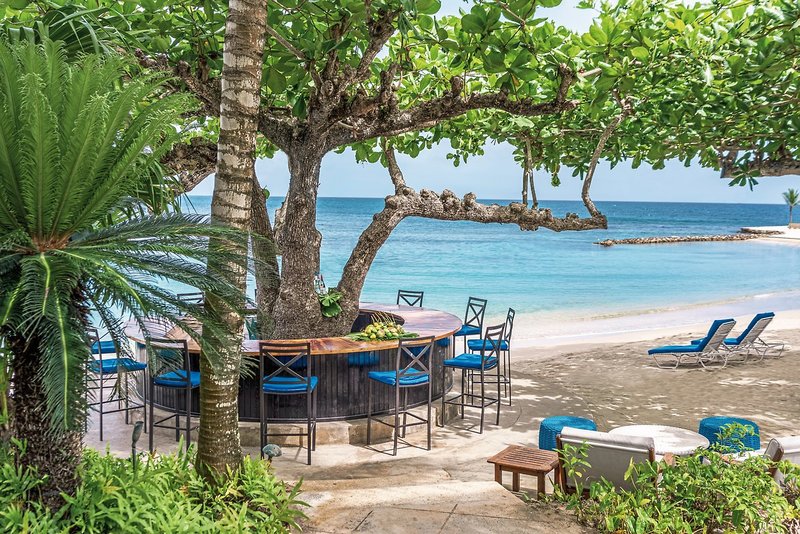 Round Hill Hotel & Villas 2