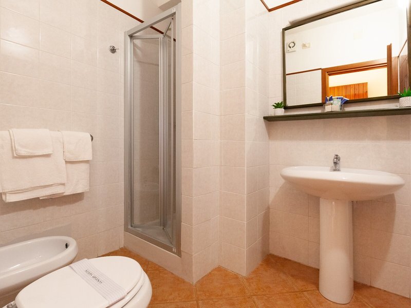 Le Zagare 23 - Bathroom Example