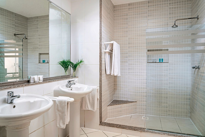 Leisure Lodge Beach & Golf Resort 16