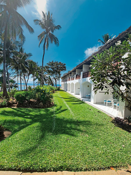 Leisure Lodge Beach & Golf Resort 12