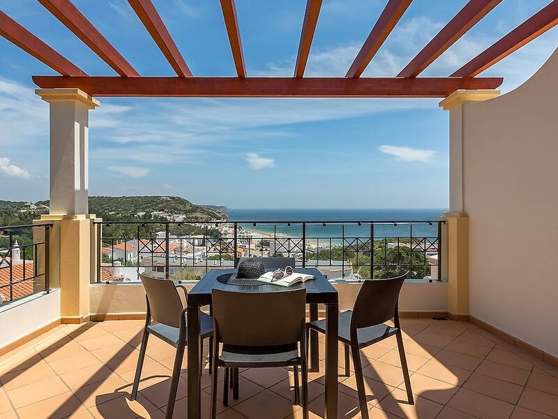 Salema Beach Village 25