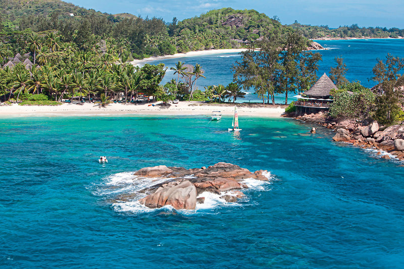 Constance Lemuria 12