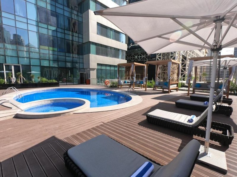 Somerset West Bay Doha 1