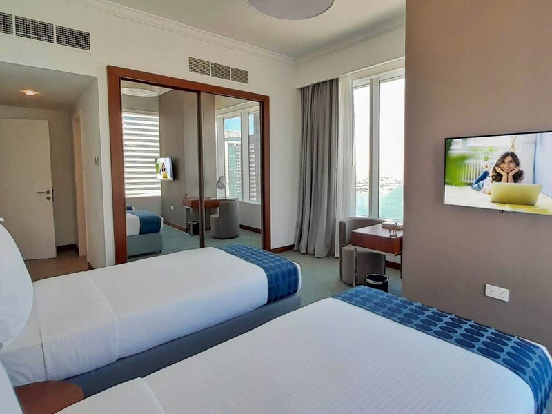 Somerset West Bay Doha 15