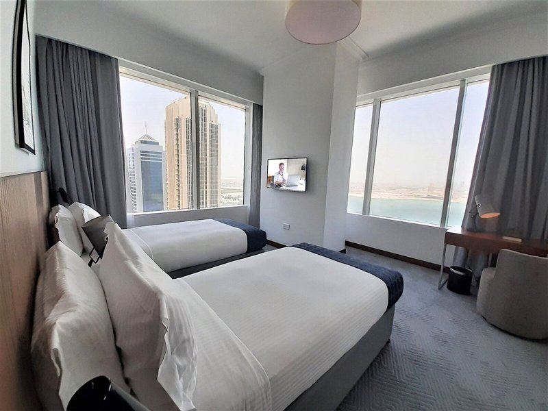 Somerset West Bay Doha 21
