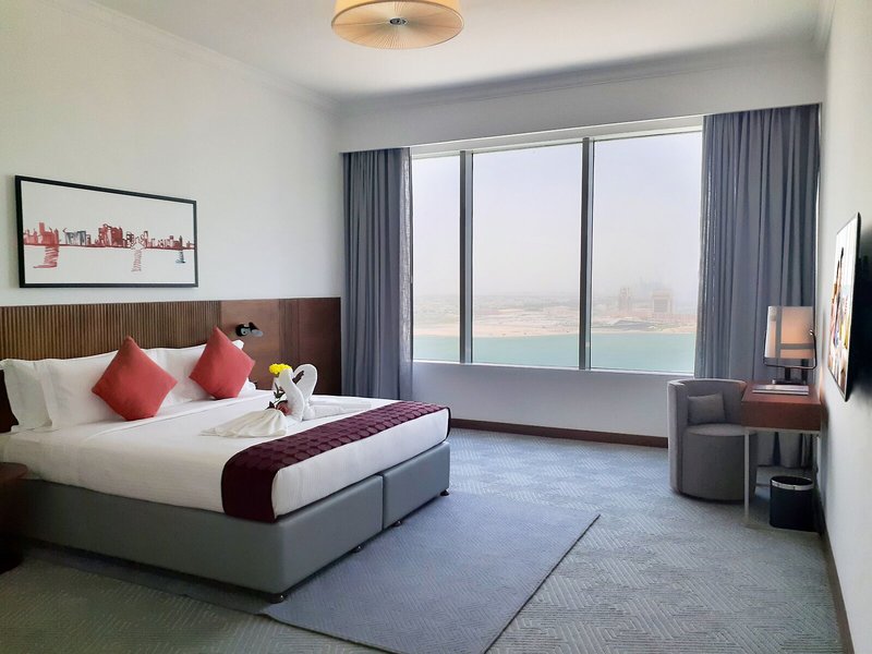 Somerset West Bay Doha 25