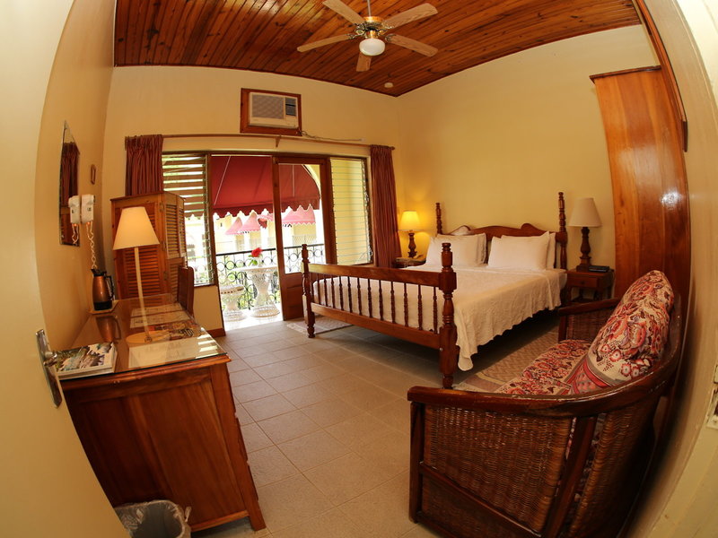 Charela Inn 24