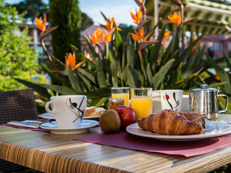 Les Jardins de Sainte Maxime 35