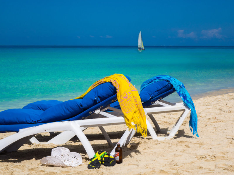 Legends Beach Resort 8