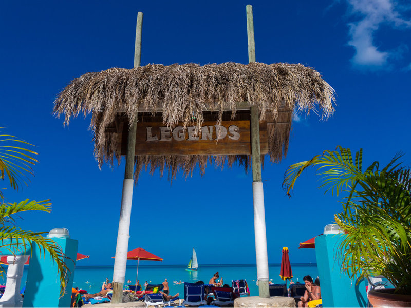 Legends Beach Hotel 15