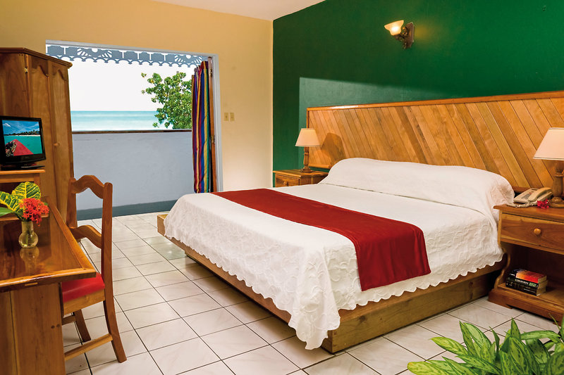 Legends Beach Resort 14