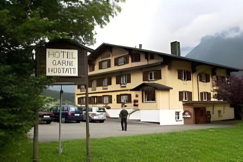 Hostatt