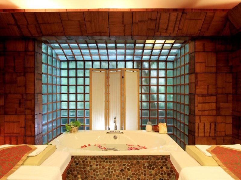 Mom Tri's Villa Royale Phuket 44