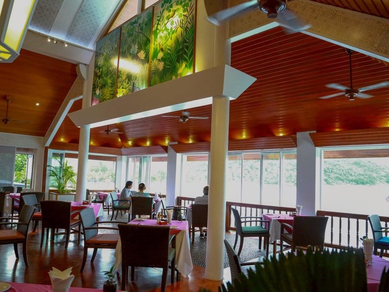 Mom Tri's Villa Royale Phuket 39